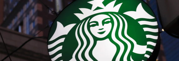 Starbucks lanza la "beyond sandwich" en todos sus restaurantes en Canadá