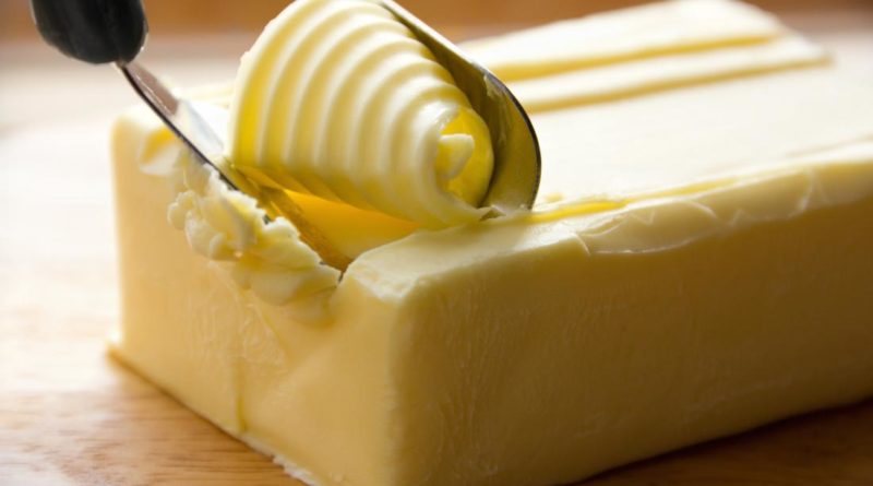 La mantequilla láctea es casi 4 veces peor para el planeta que la de origen vegetal, según estudio